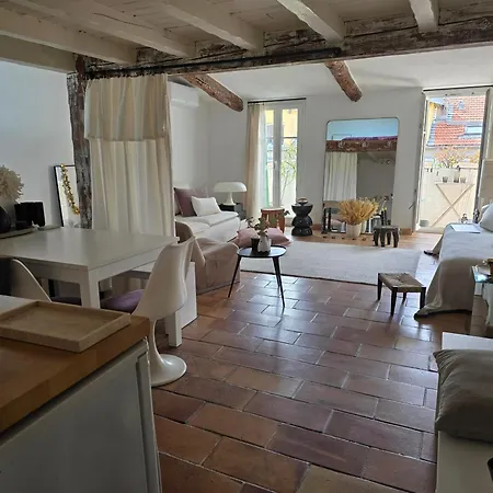 Apartamento Deux Pieces Dans Le Quartier Du Port *